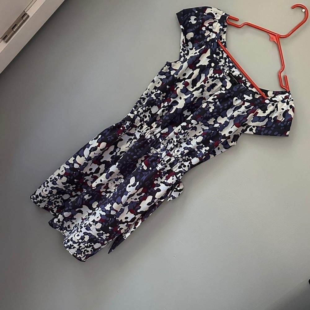 Banana Republic Navy Floral Mini Dress tie waist women's size 2